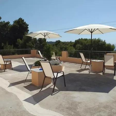 Hermes Hotel 2*